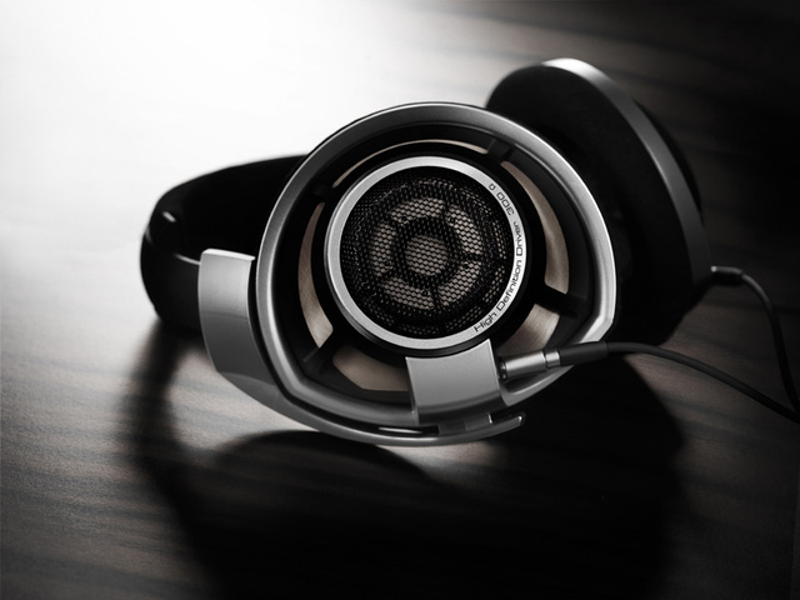 Illustration for article titled How Sennheiser Designs Serious Headphones For a Smartphone Generation